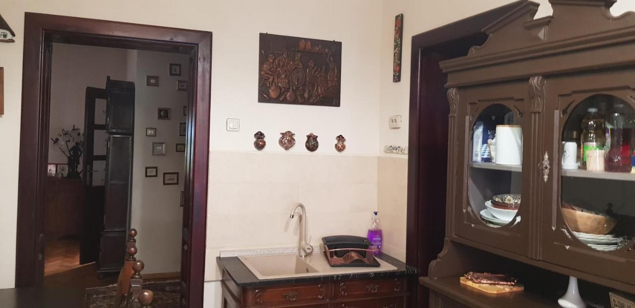 La Mihai Lupeni  Esterno foto